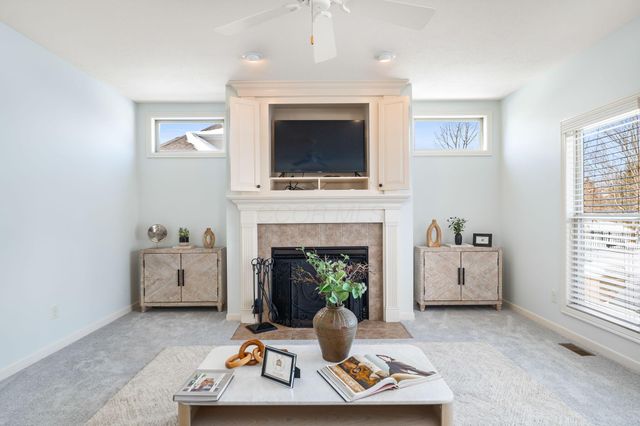 5964 Baronscourt Way, Dublin, OH 43016