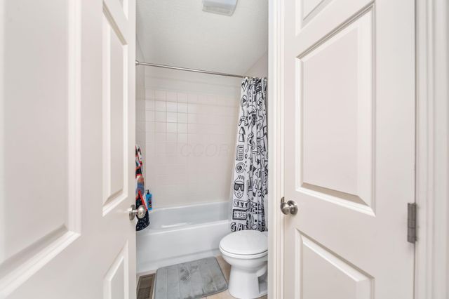 5964 Baronscourt Way, Dublin, OH 43016