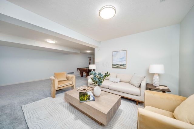 5964 Baronscourt Way, Dublin, OH 43016