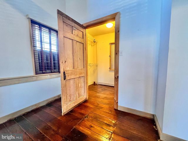 203 W FRANKLIN ST, Womelsdorf, PA 19567