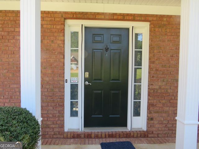 2121 Little River Drive, Suwanee, GA 30024