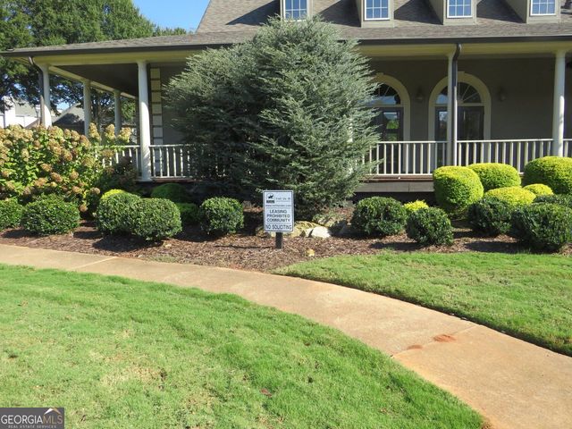 2121 Little River Drive, Suwanee, GA 30024