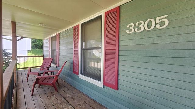 3305 S Sioux Court, Independence, MO 64057