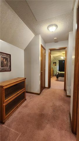 3305 S Sioux Court, Independence, MO 64057
