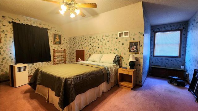 3305 S Sioux Court, Independence, MO 64057