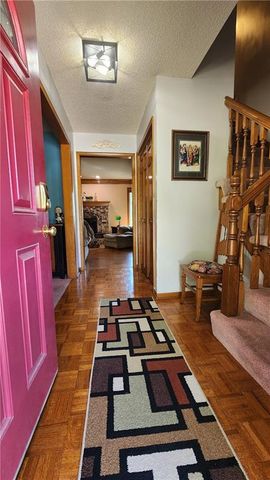 3305 S Sioux Court, Independence, MO 64057