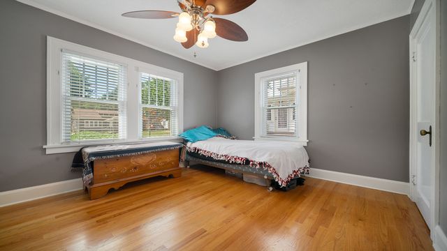 2003 Melrose Street, Rockford, IL 61103