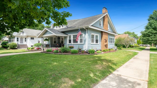 2003 Melrose Street, Rockford, IL 61103