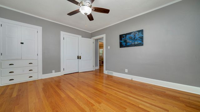 2003 Melrose Street, Rockford, IL 61103