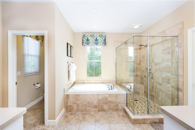 64 Thornapple, Irvine, CA 92620