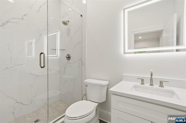 62 Wynnewood Road, Livingston, NJ 07039
