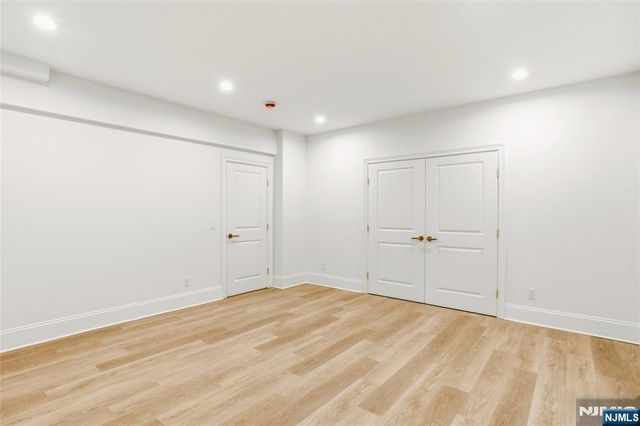 62 Wynnewood Road, Livingston, NJ 07039