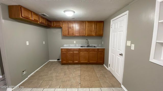 1244 W 27TH Street, Jacksonville, FL 32209