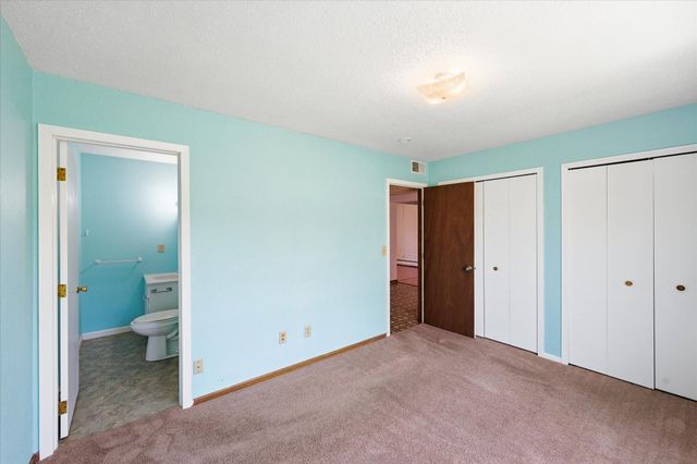 6081 Paris Avenue N B2, Stillwater, MN 55082