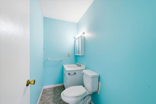 6081 Paris Avenue N B2, Stillwater, MN 55082