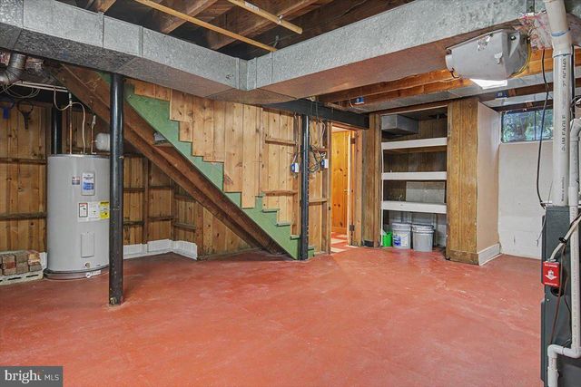 1405 NAAMANS RD, Wilmington, DE 19810