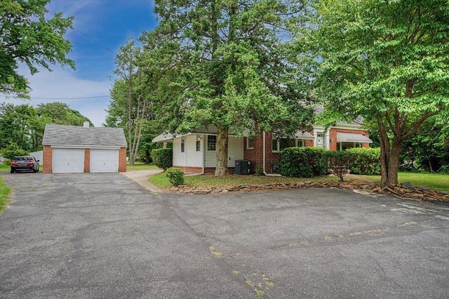 1405 NAAMANS RD, Wilmington, DE 19810