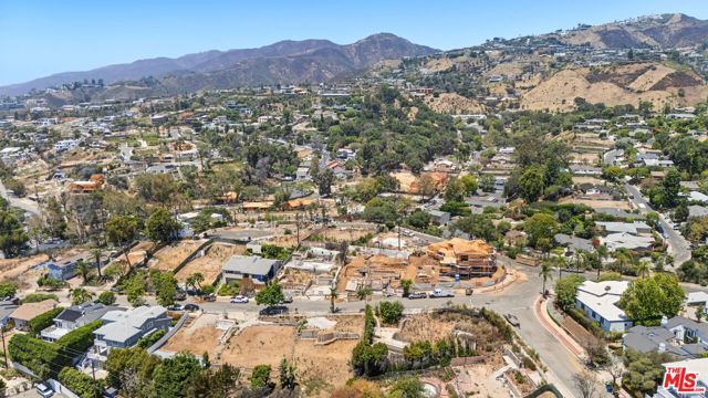 848 Las Lomas Avenue, Los Angeles, CA 90272