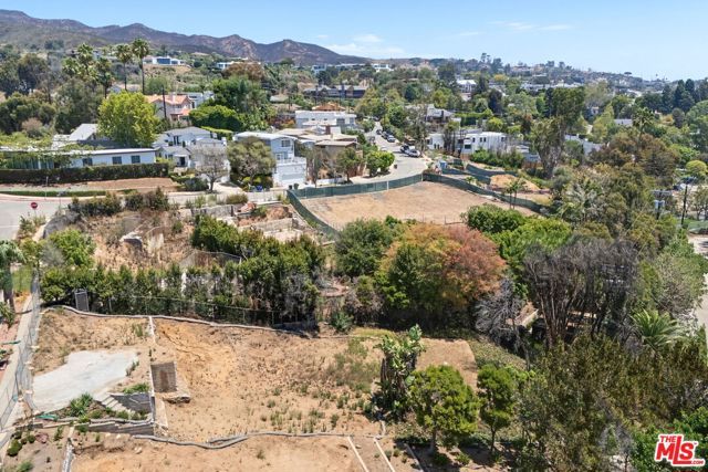 848 Las Lomas Avenue, Los Angeles, CA 90272