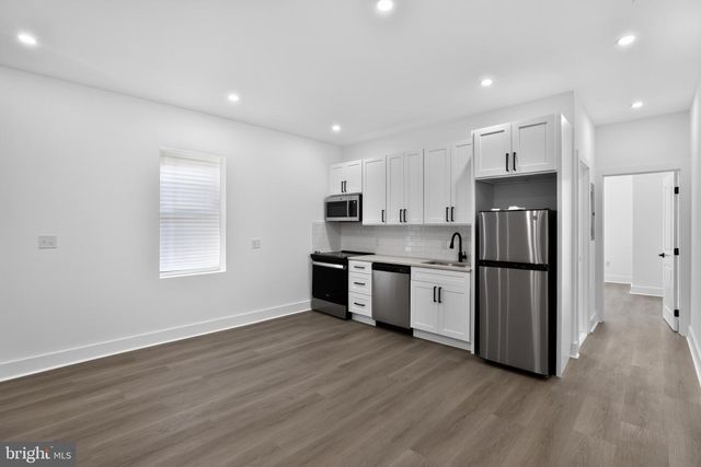 4825 OLD YORK RD, Philadelphia, PA 19141