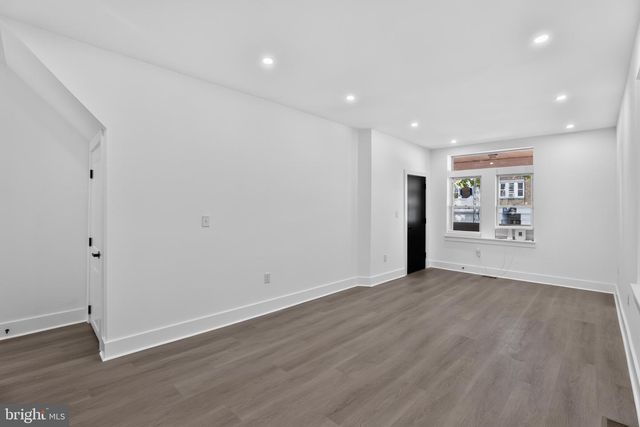 4825 OLD YORK RD, Philadelphia, PA 19141