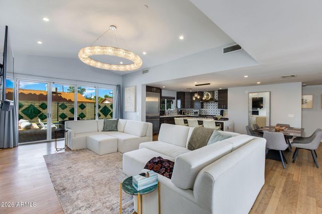 3914 N 87TH Street, Scottsdale, AZ 85251
