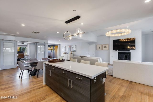 3914 N 87TH Street, Scottsdale, AZ 85251