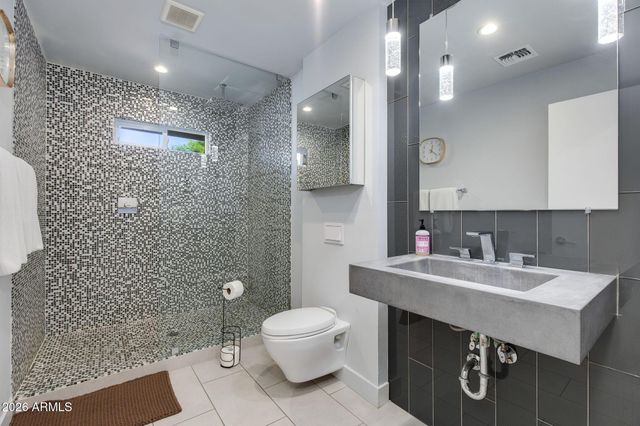 3914 N 87TH Street, Scottsdale, AZ 85251
