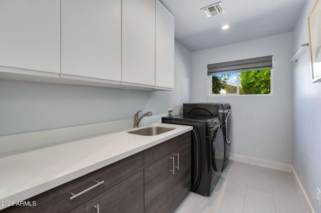 3914 N 87TH Street, Scottsdale, AZ 85251