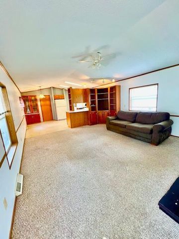 1231 Deerfield Drive, Maplewood, MN 55119