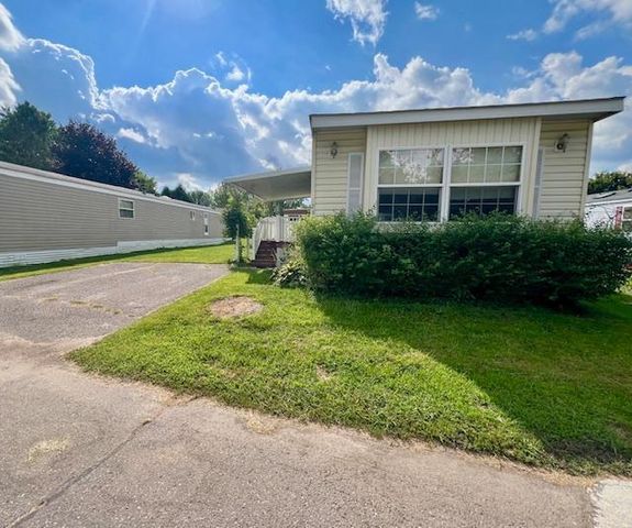 1231 Deerfield Drive, Maplewood, MN 55119