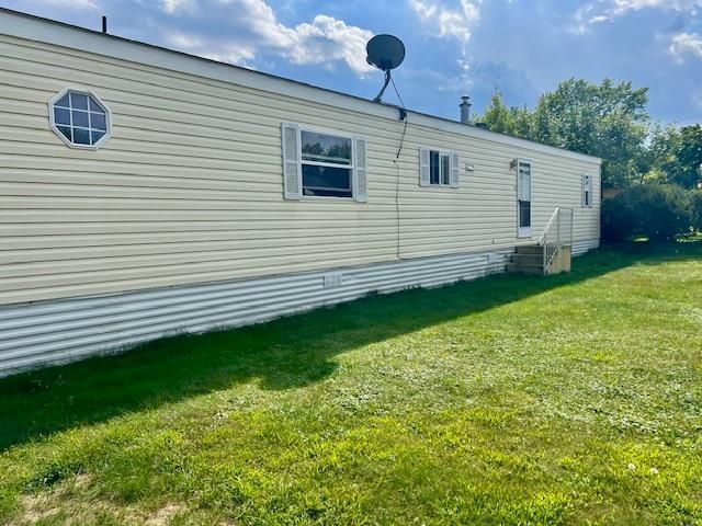 1231 Deerfield Drive, Maplewood, MN 55119