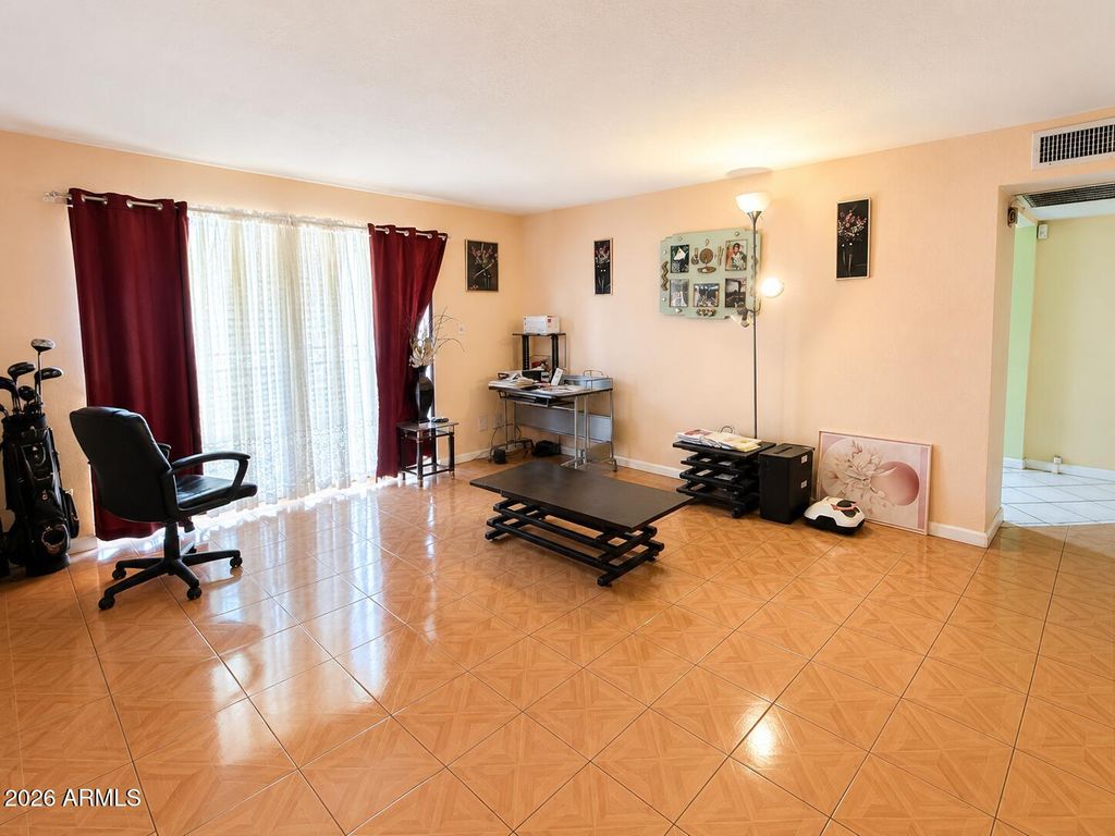 3514 W STELLA Lane, Phoenix, AZ 85019 — photo 5