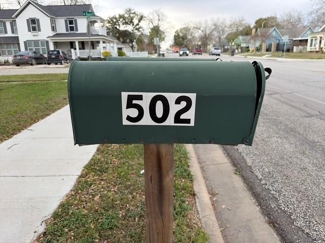 502 S Mechanic Street, El Campo, TX 77437