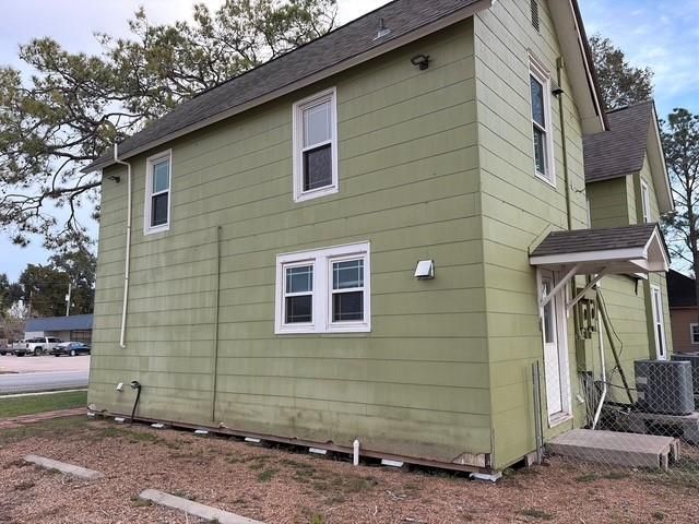 502 S Mechanic Street, El Campo, TX 77437