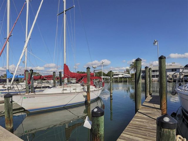 344 BERMUDA COURT 4, Venice, FL 34293