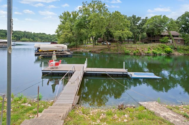 1421 Maple Drive, Grove, OK 74344