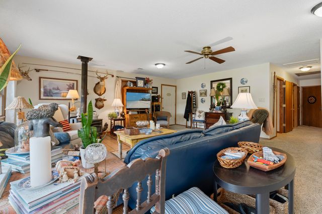 1421 Maple Drive, Grove, OK 74344