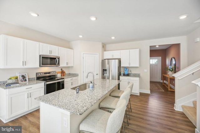 11515 CHALMERS LN, Fredericksburg, VA 22407