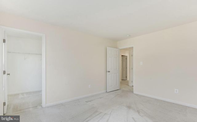 3795 LOUISE AVE, Chantilly, VA 20151