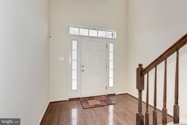 3795 LOUISE AVE, Chantilly, VA 20151