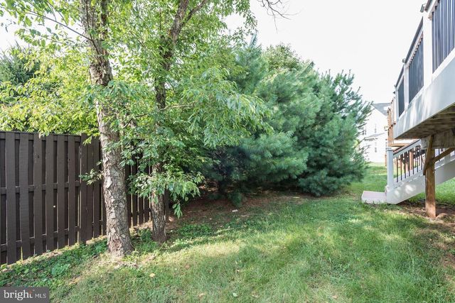 3795 LOUISE AVE, Chantilly, VA 20151
