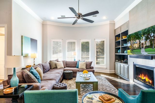 10237 Woodbury Drive, Frisco, TX 75033