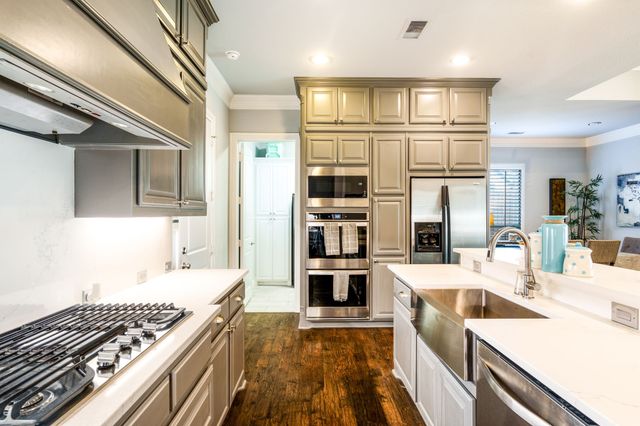 10237 Woodbury Drive, Frisco, TX 75033