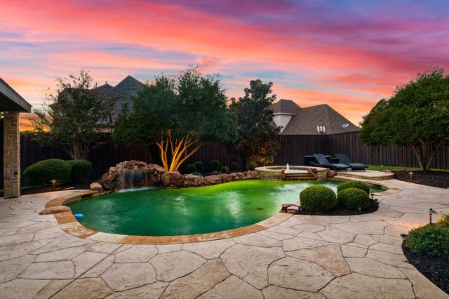 10237 Woodbury Drive, Frisco, TX 75033