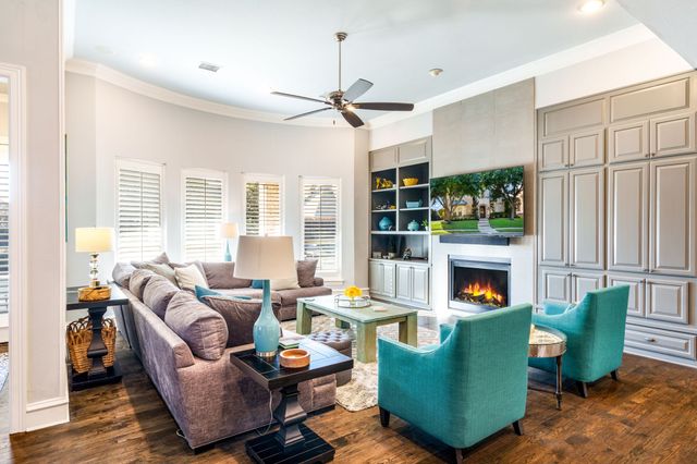 10237 Woodbury Drive, Frisco, TX 75033