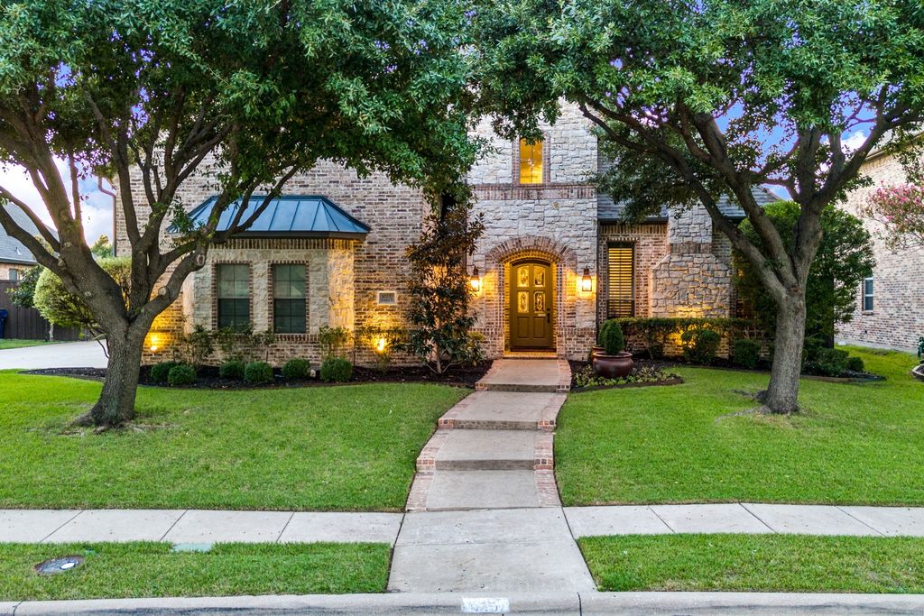 10237 Woodbury Drive, Frisco, TX 75033 — exterior