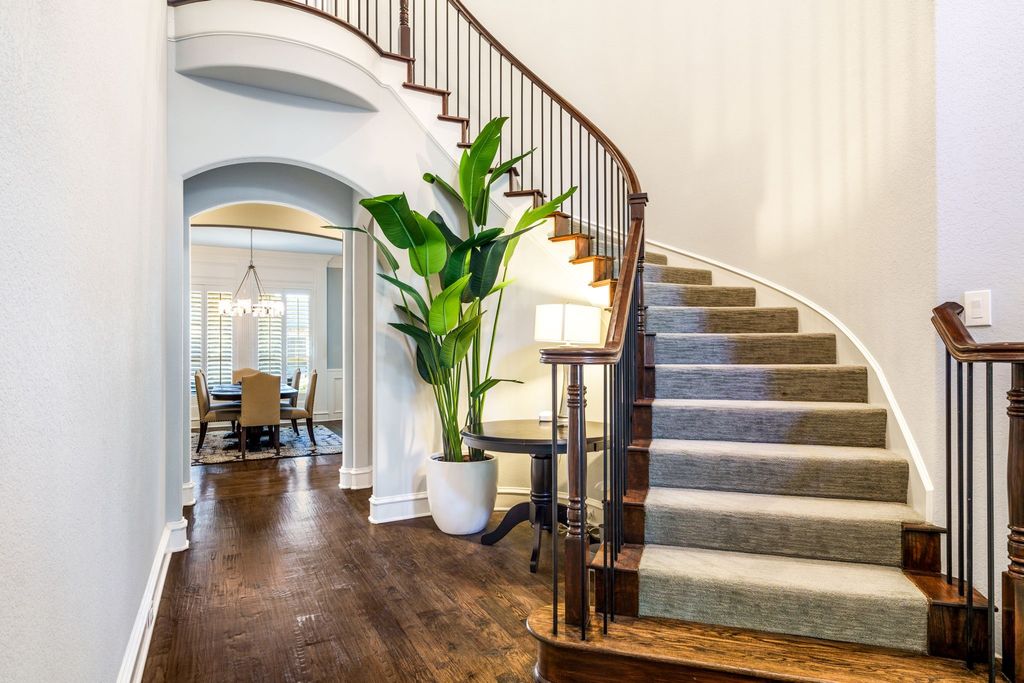 10237 Woodbury Drive, Frisco, TX 75033 — photo 4