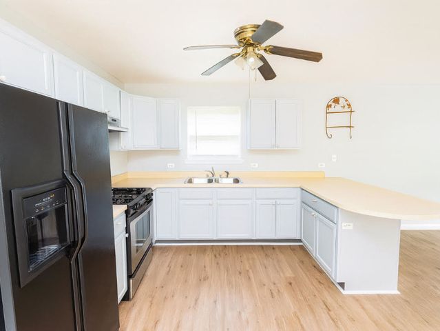 1712 11th Street, Waukegan, IL 60085