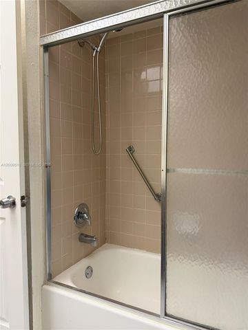 10467 Sunrise Lakes Boulevard 205, Sunrise, FL 33322